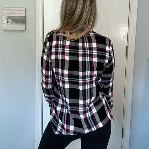 Time and Tru flannel blouse - Picture 2 of 5